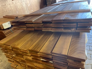 Ca. 46x Guyana Ipé Country Grade Planken Geschaafd, 18x140mm, lengte 4